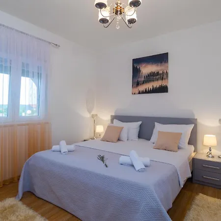 Apartamento Lovely In With Kitchen *