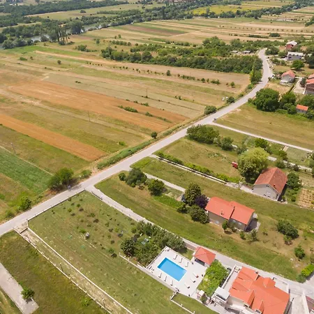 Amazing In Obrovac Sinjski